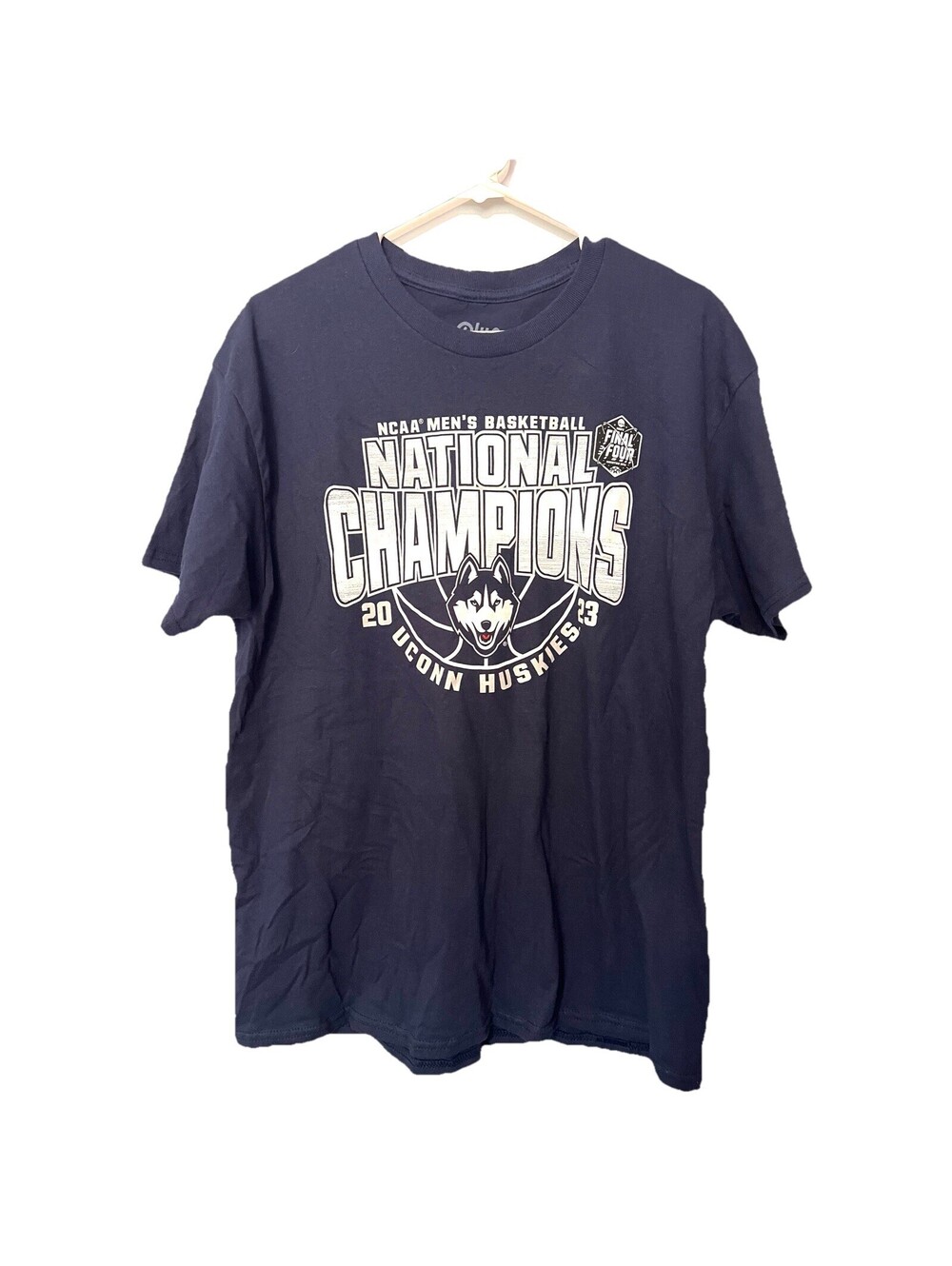 2023 UConn Huskies NCAA Mens National Champions T-Shirt Navy Blue Final Four Lrg